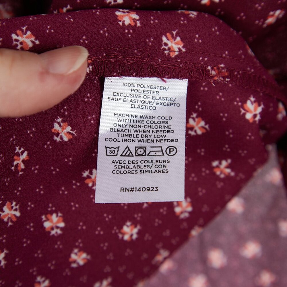 LOFT Ruffle Smocked Long Sleeve Yoke Blouse Women's Small NWT - Picture 7 of 9